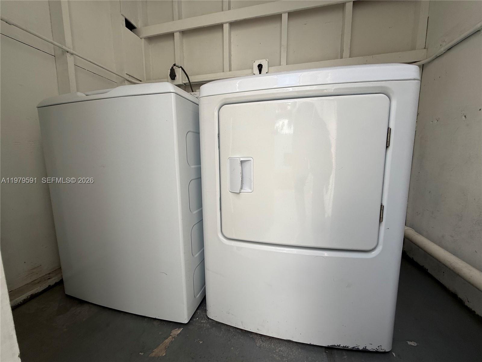 WINONA PARK 1ST ADDN - Residential Lease