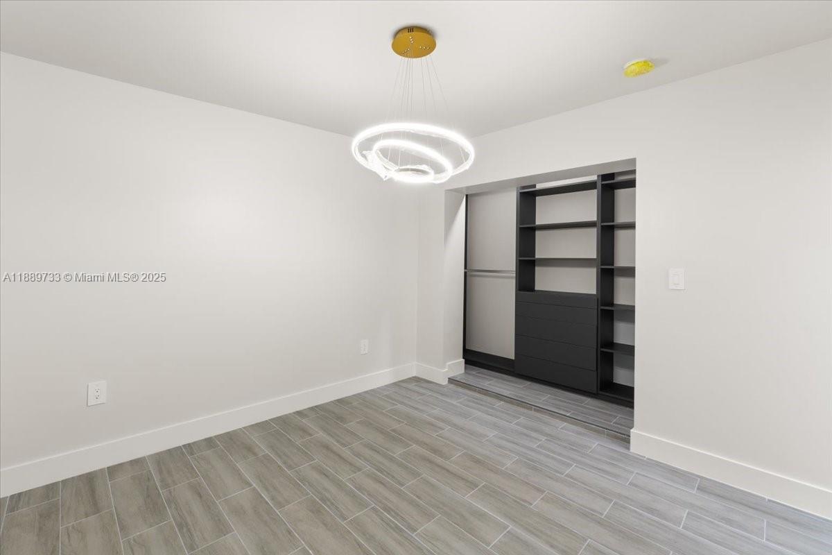 1ST ADDN BISCAYNE LAWN - Residential