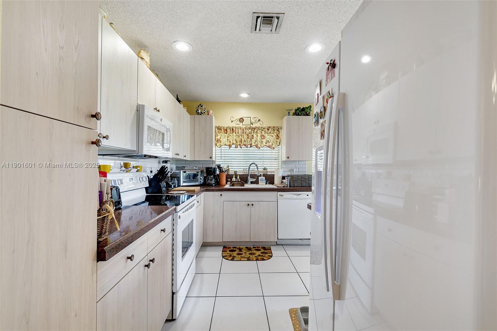 PARKLAND TERRACES - Residential