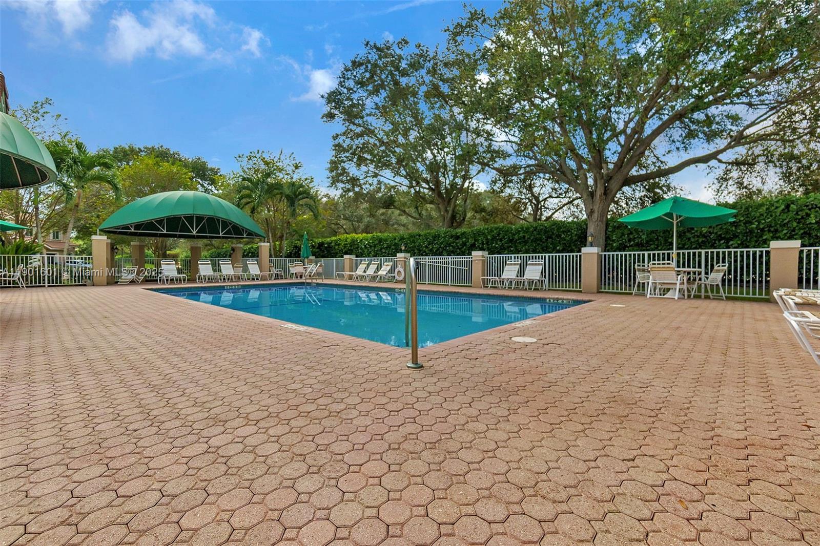 PARKLAND TERRACES - Residential