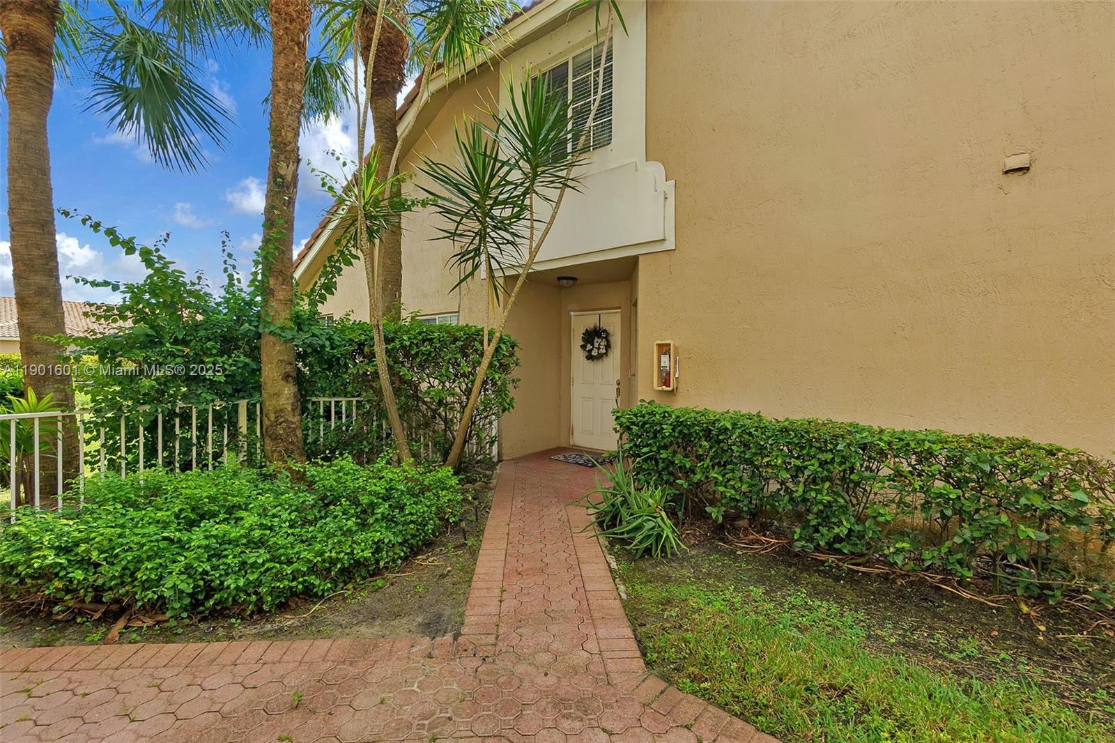 View photos, virtual tours, details... 7336 NW 61st Ter