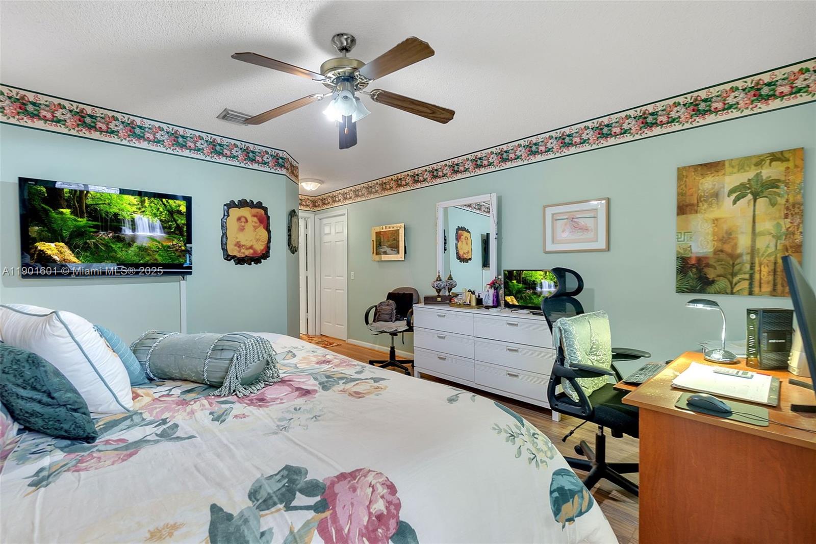 PARKLAND TERRACES - Residential