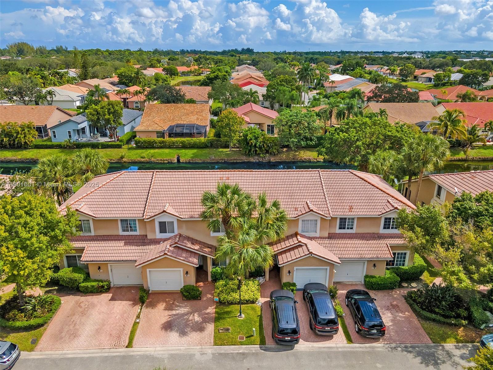PARKLAND TERRACES - Residential