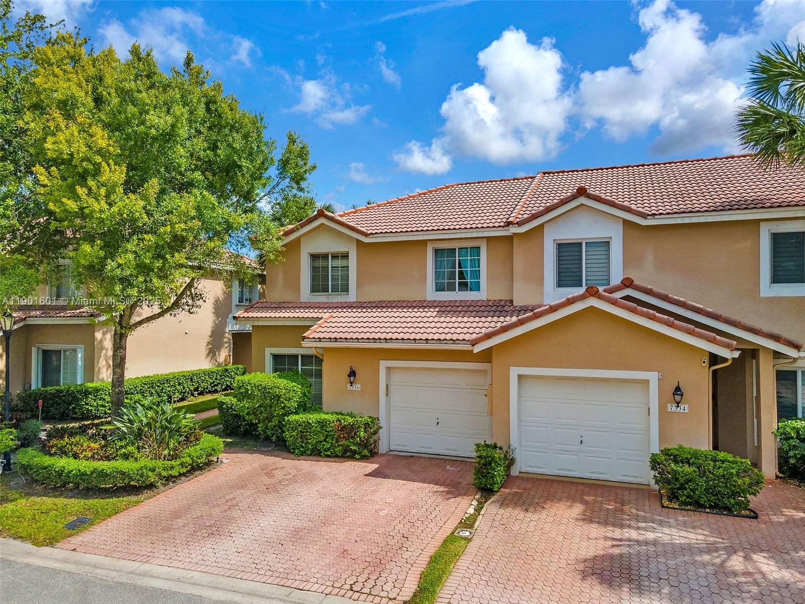 PARKLAND TERRACES - Residential