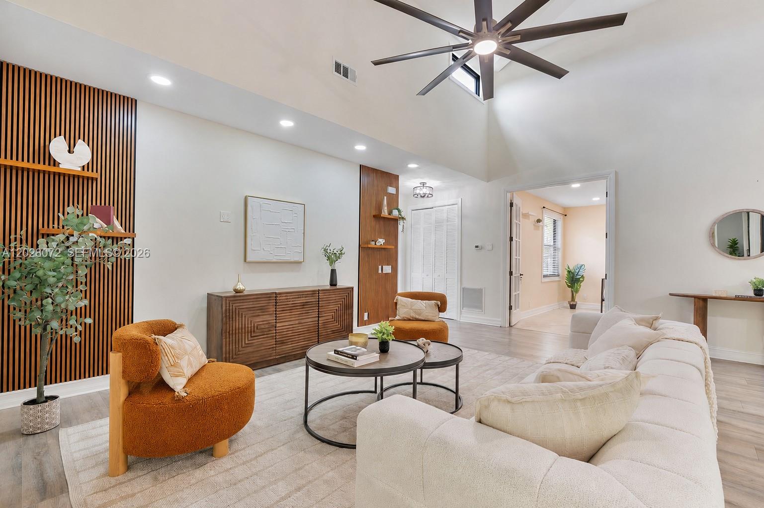 8149 Royal Palm Ct 3