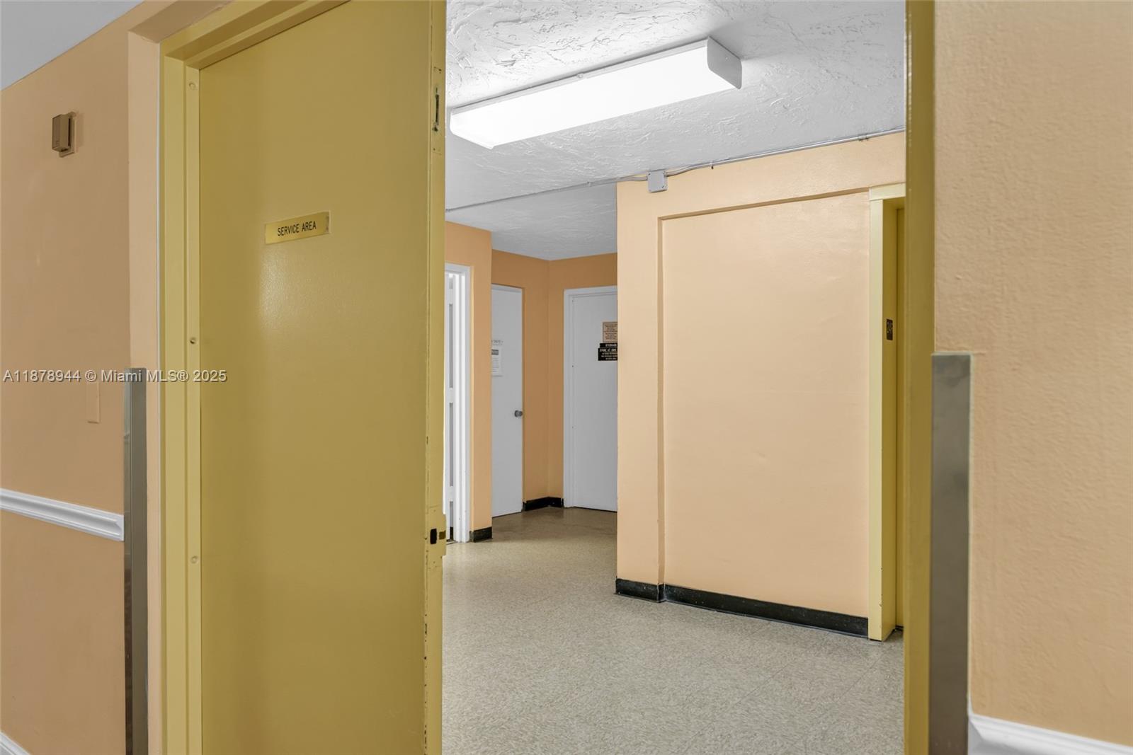 OLYMPUS CONDO PHASE - Residential