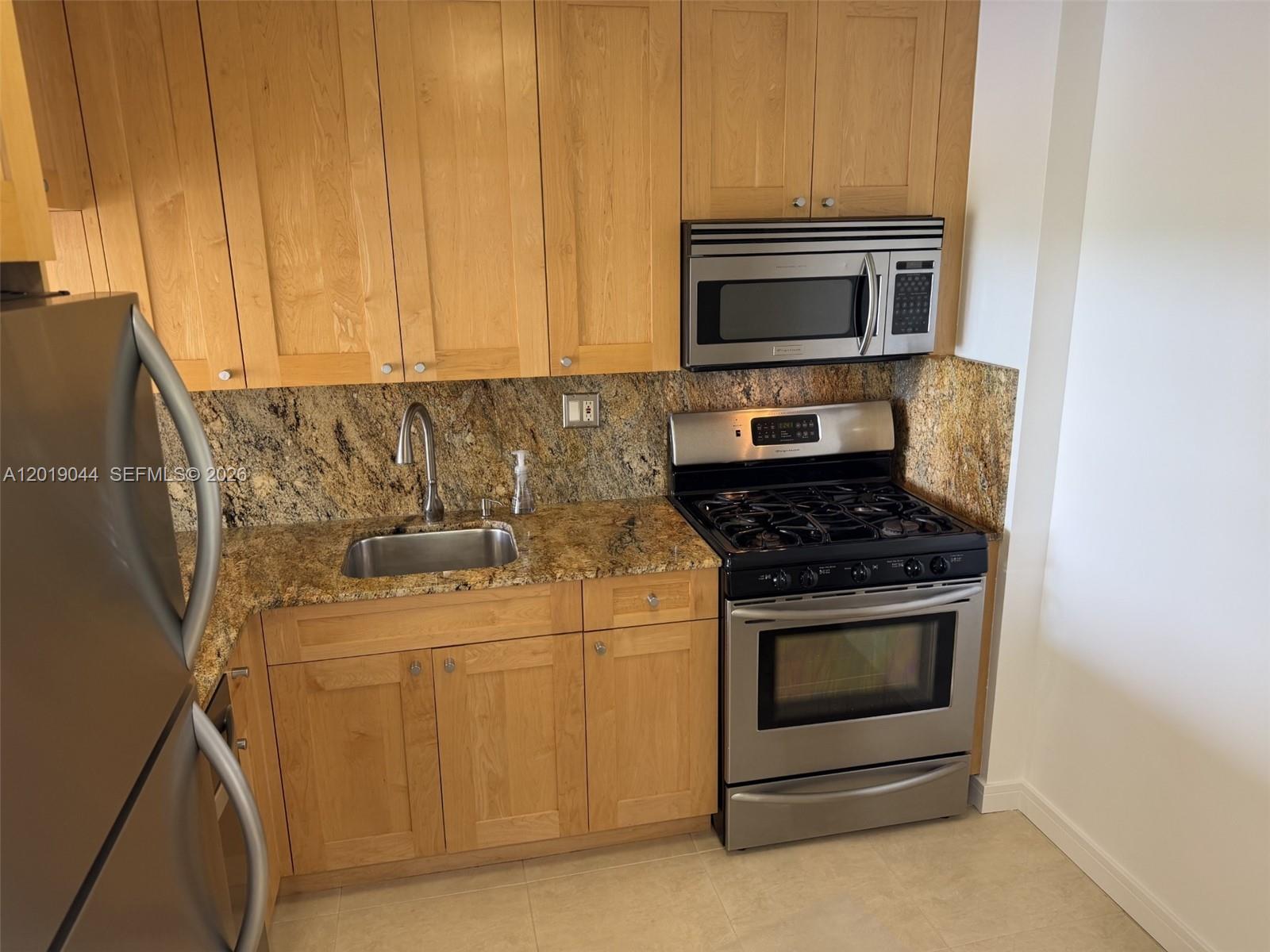 13120 SW 92nd Ave B-PH2