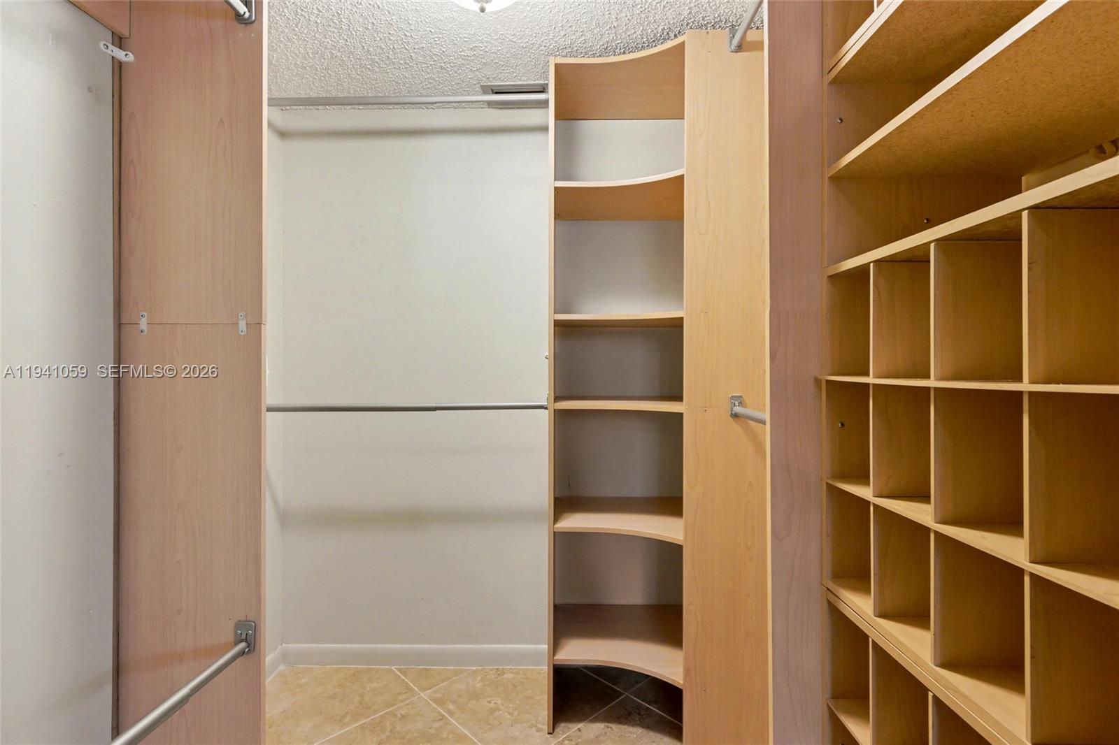 HAMLET AT POINCIANA CONDO - Residential