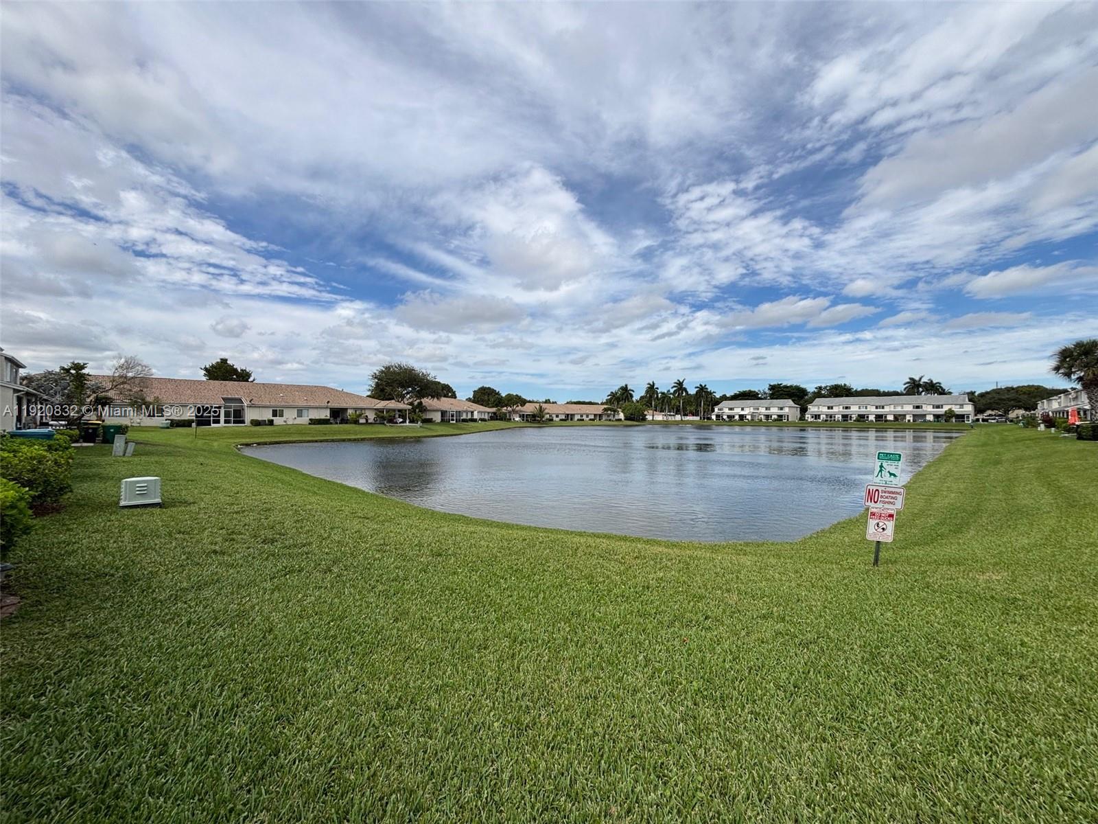 BANYAN OAKRIDGE COMMERCIA - Residential Lease