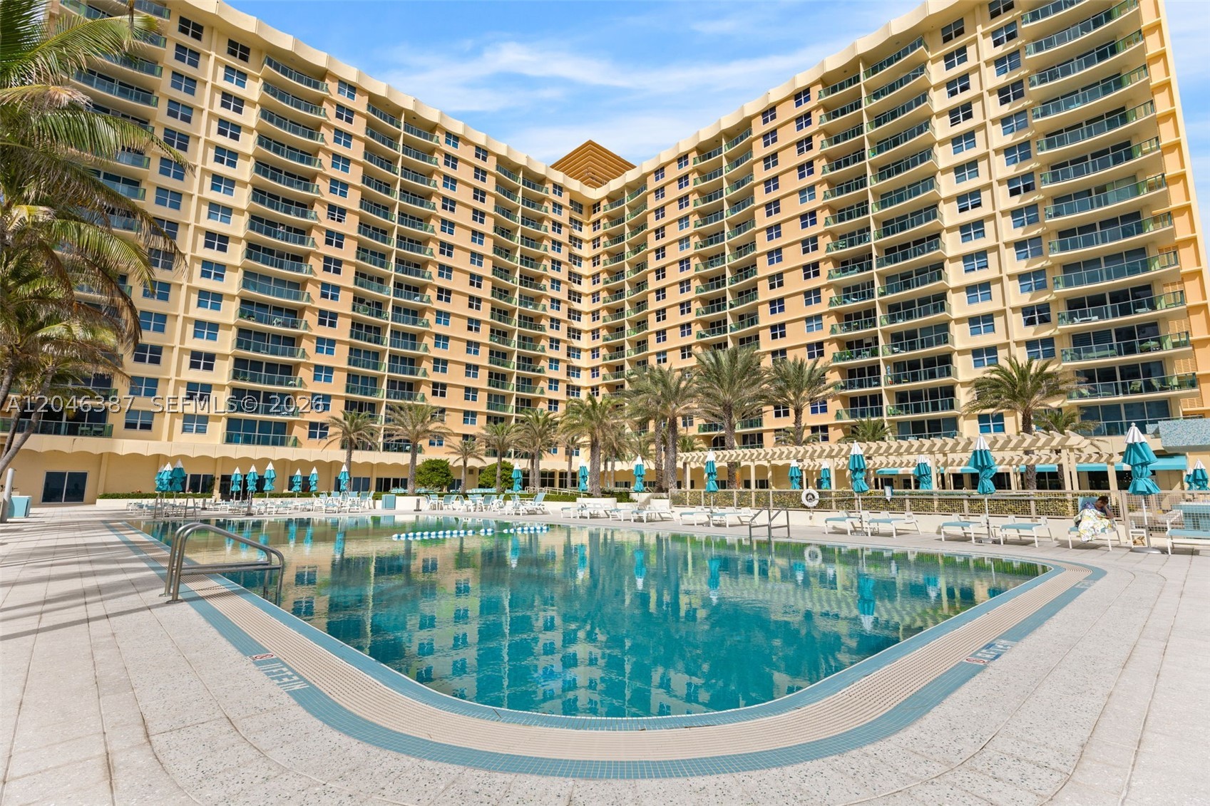 2501 S Ocean Dr 438