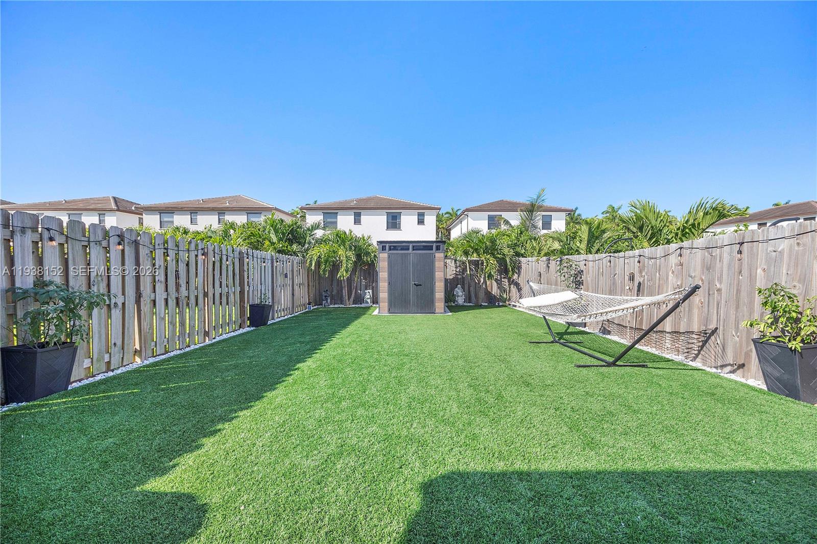 ALLAPATTAH GDNS - Residential