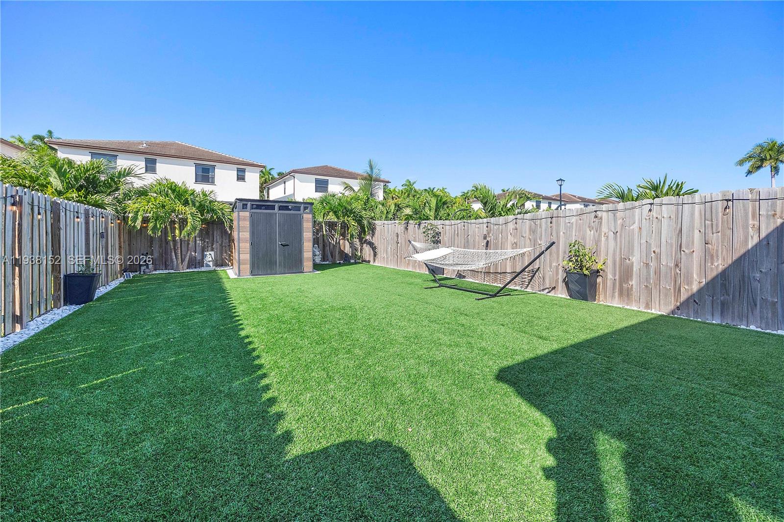 ALLAPATTAH GDNS - Residential