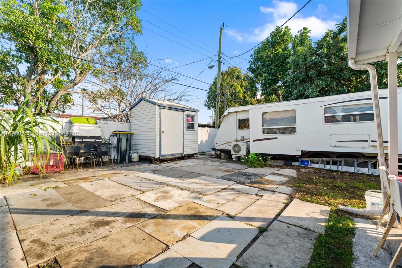 HIALEAH HOMES - Residential