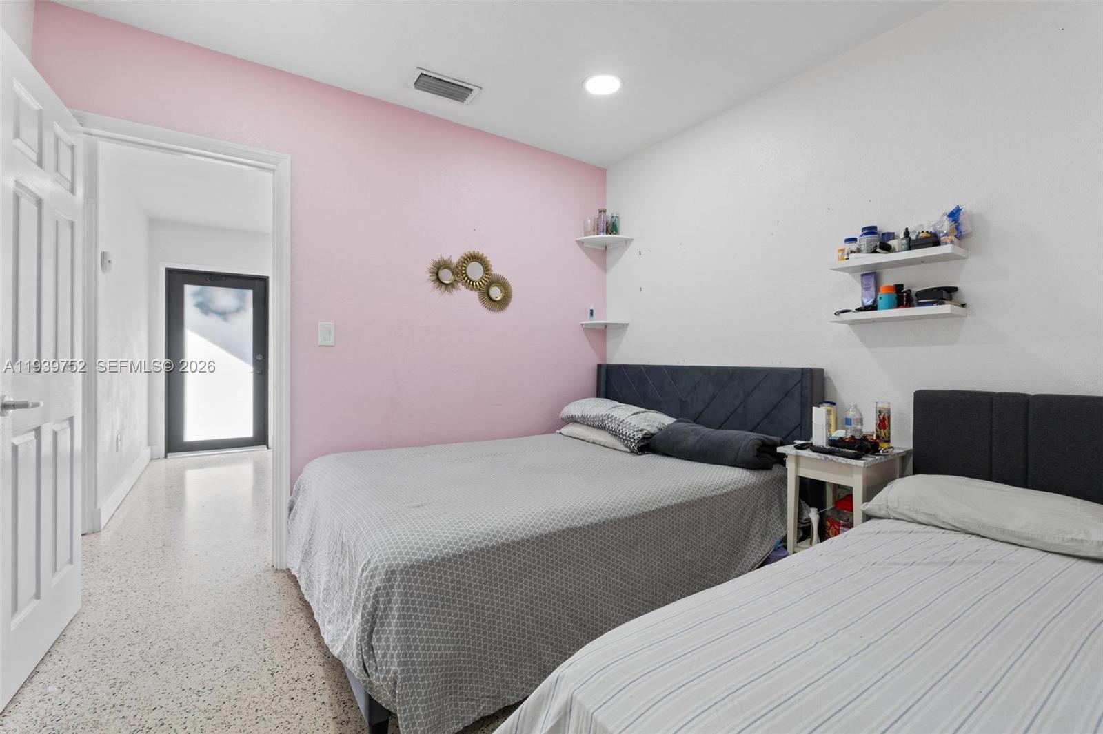 HIALEAH HOMES - Residential