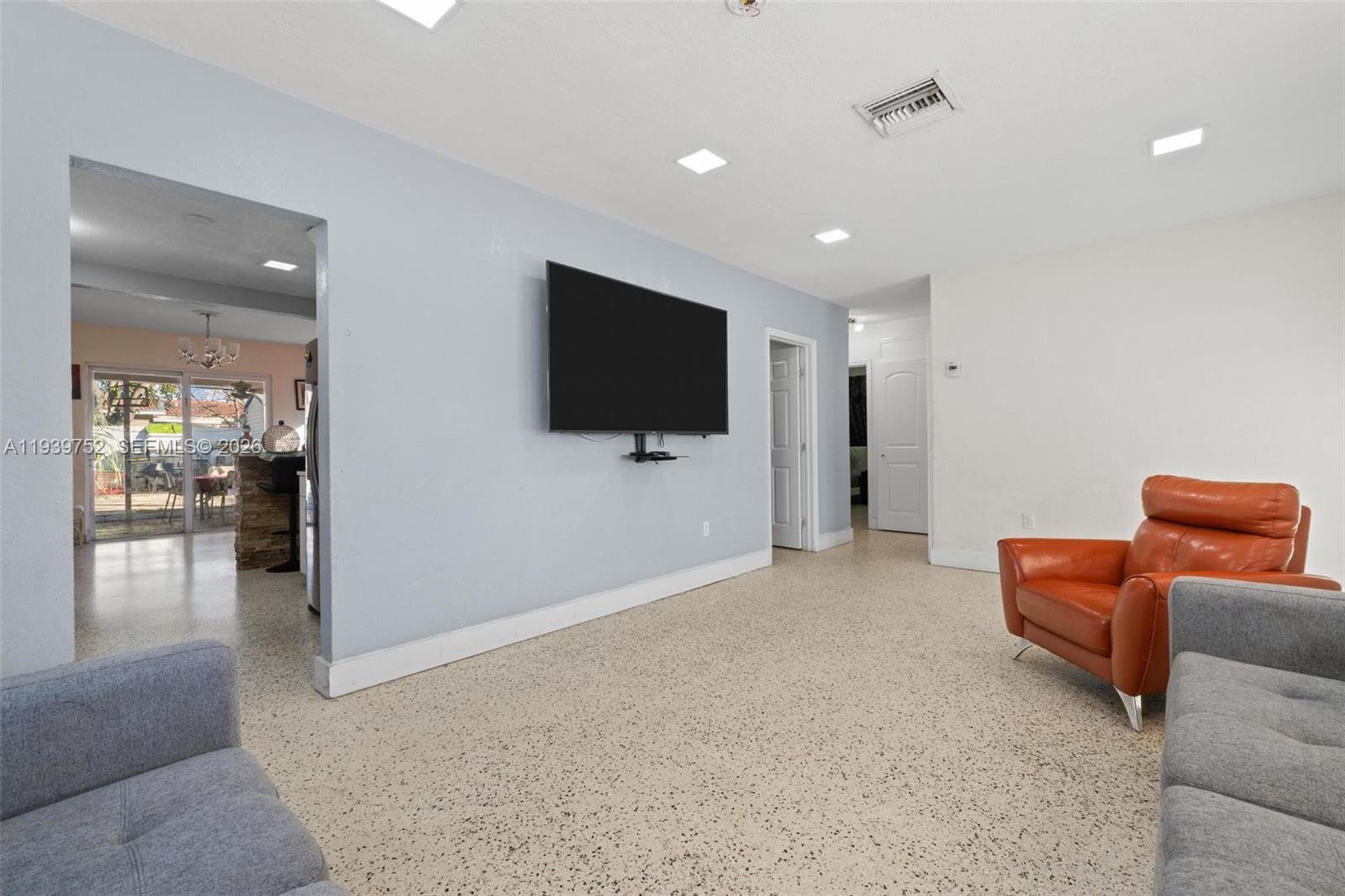 HIALEAH HOMES - Residential