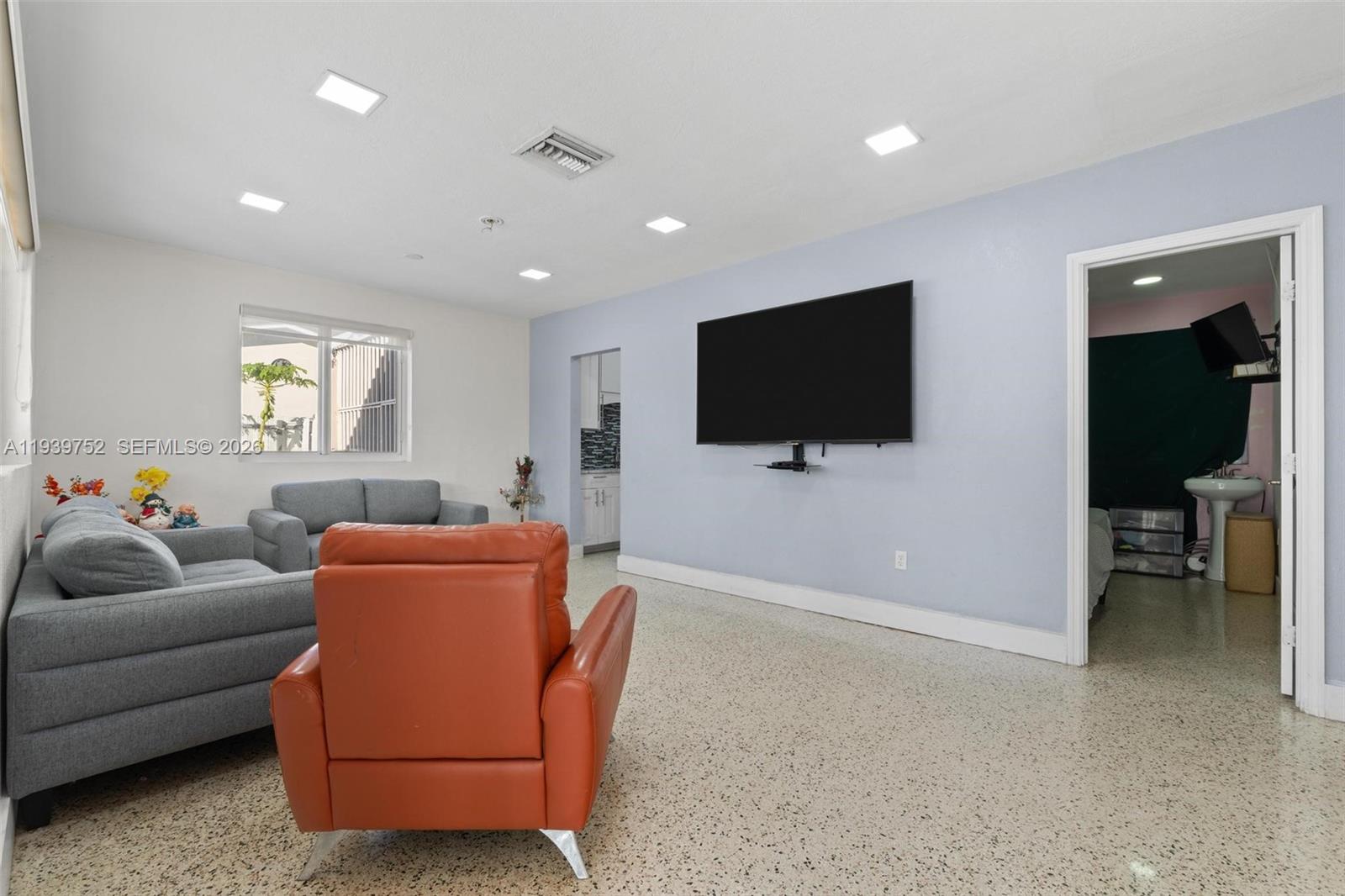 HIALEAH HOMES - Residential