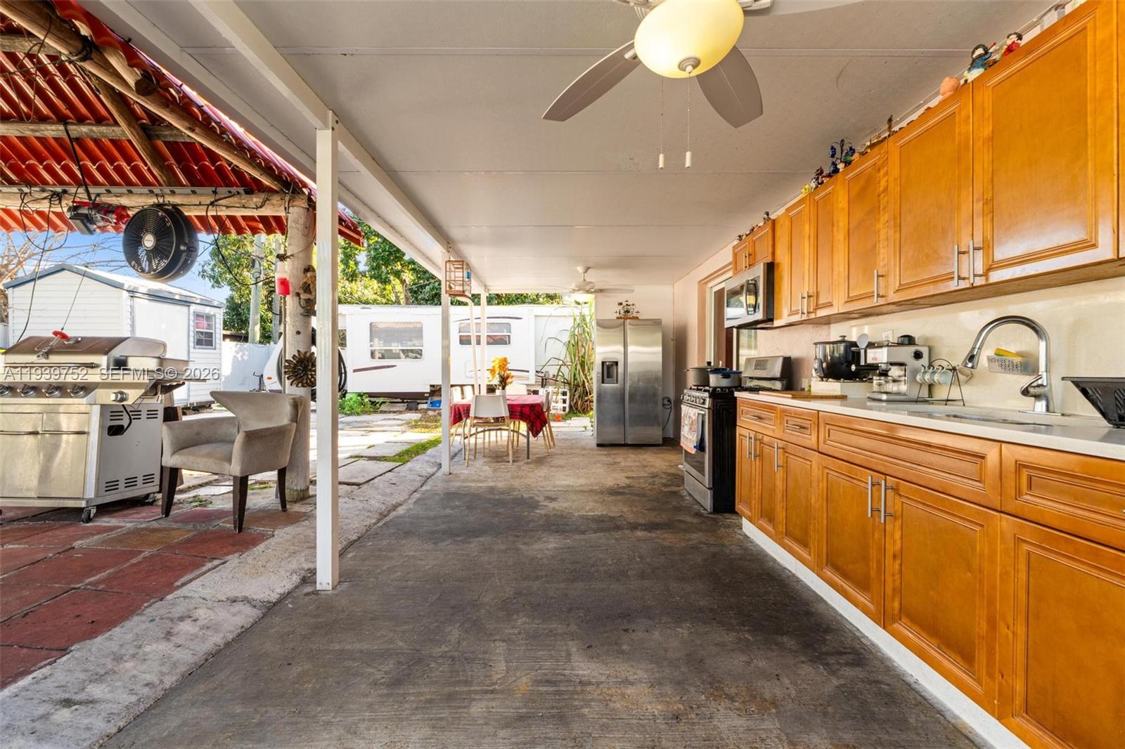 HIALEAH HOMES - Residential