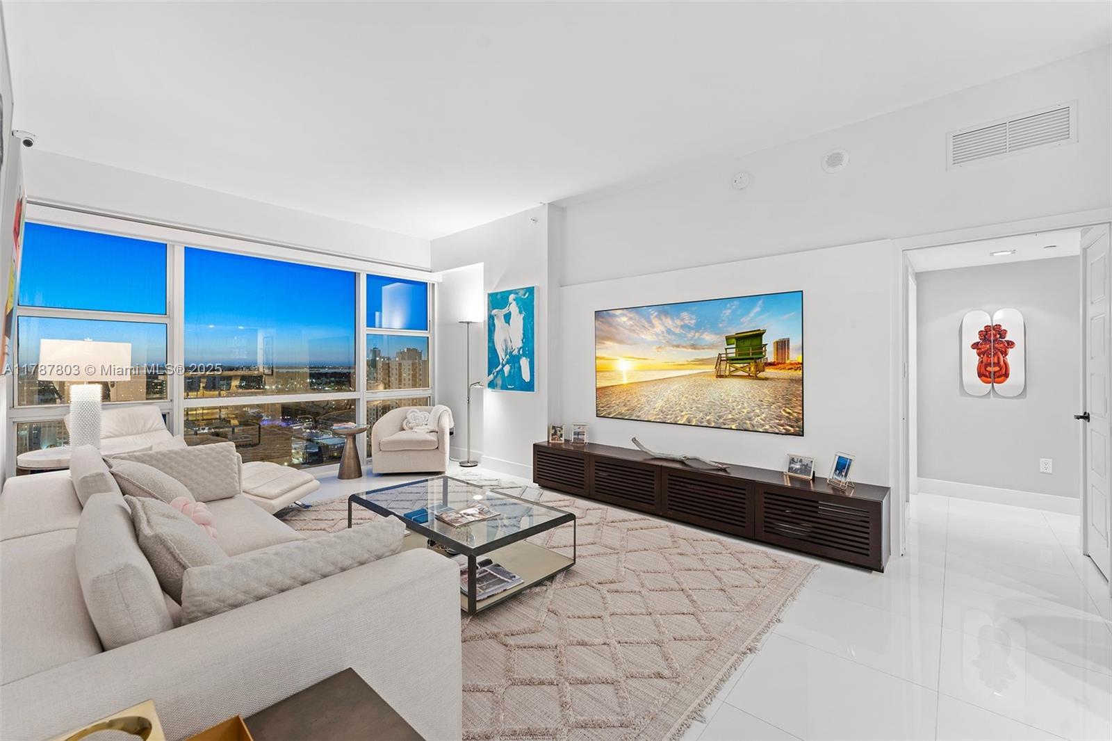 CENTRAL CARILLON BEACH CO - Residential Lease