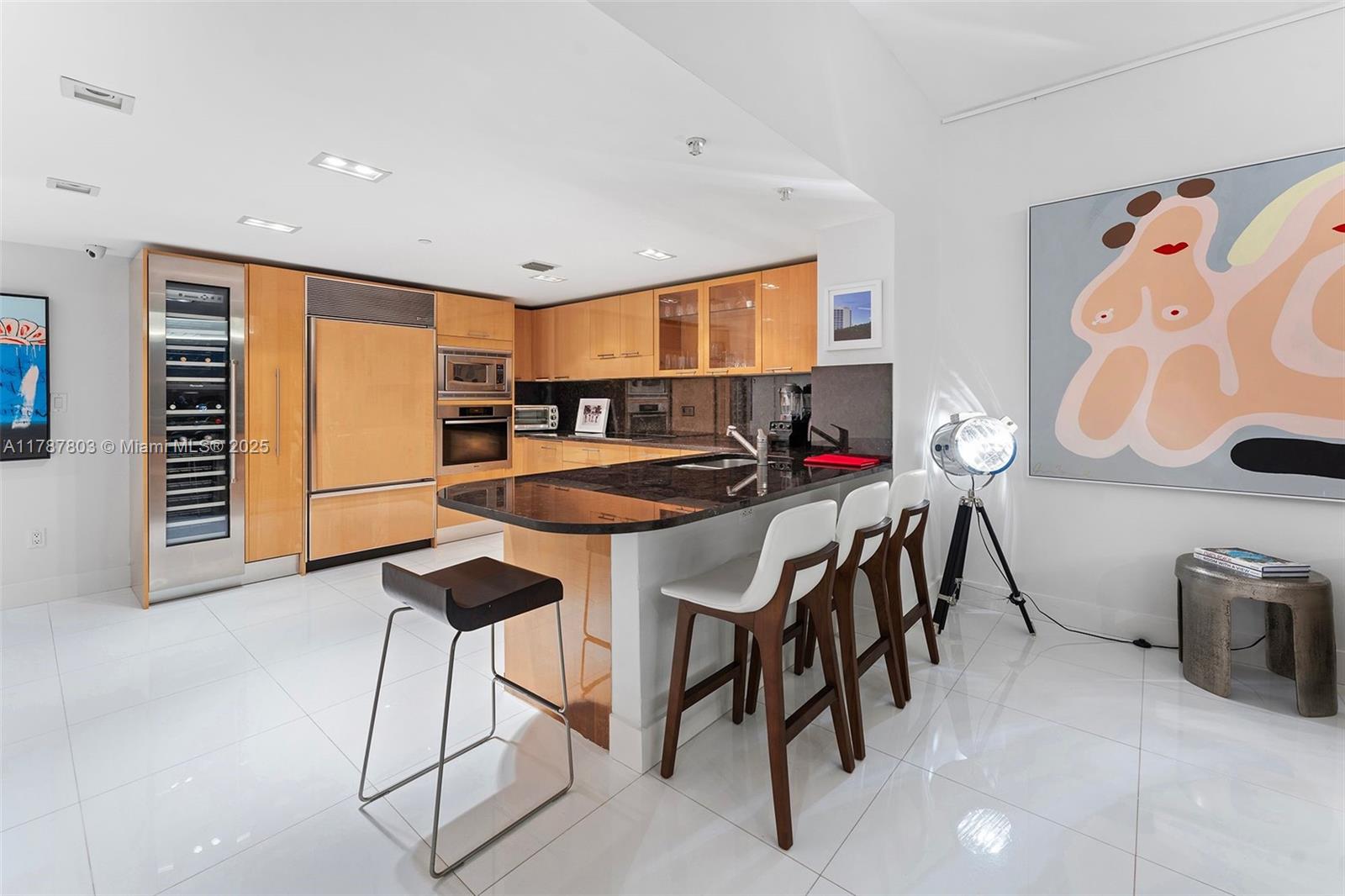 CENTRAL CARILLON BEACH CO - Residential Lease