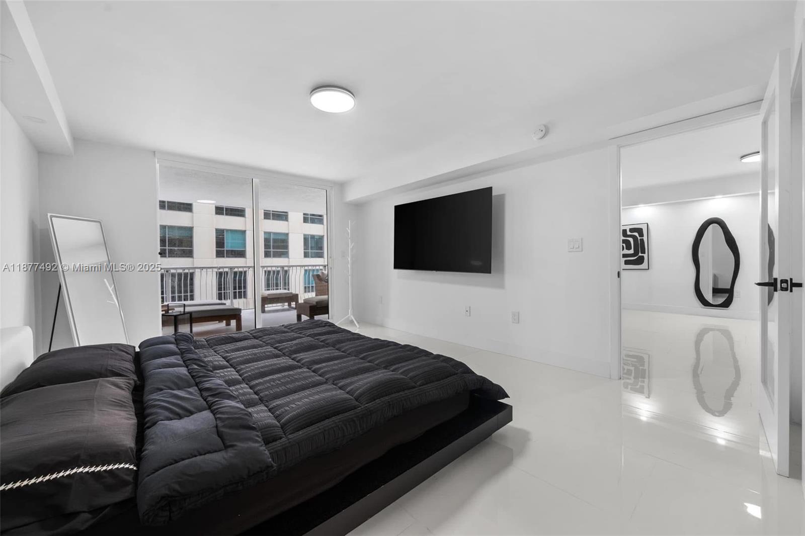 THE CLUB AT BRICKELL BAY - Residential Lease