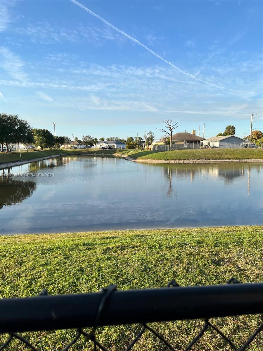 PORT ST LUCIE SECTION 13 - Residential