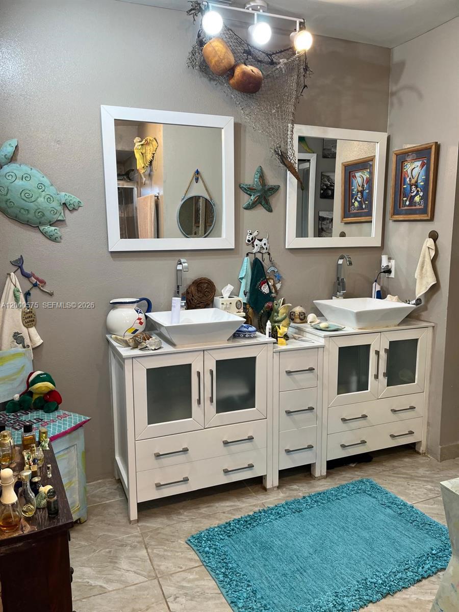 PORT ST LUCIE SECTION 13 - Residential