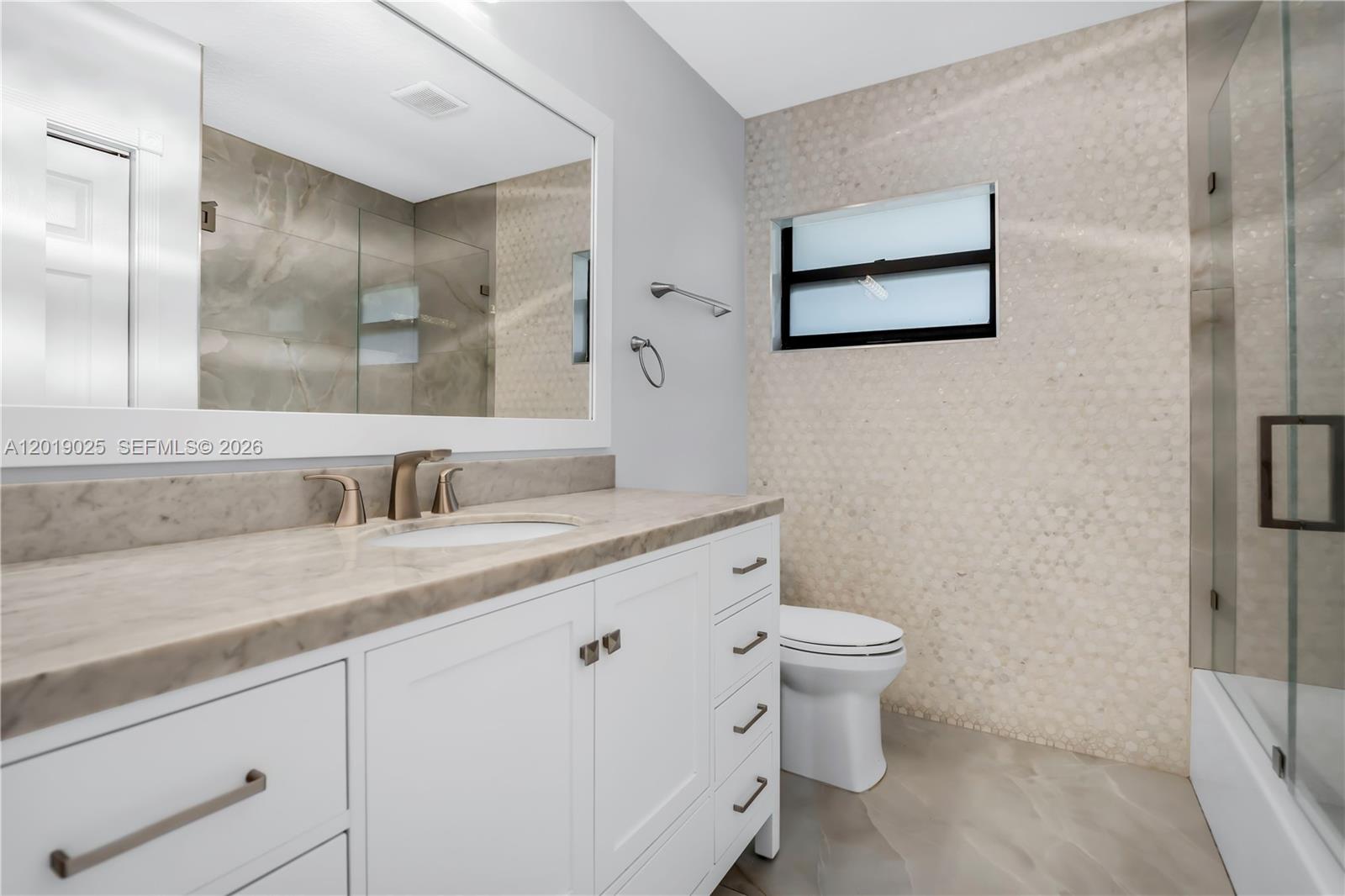 CHAMBERS SUB SW1/4 - Residential