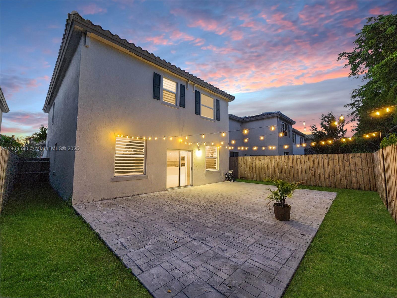 HOMESTEAD PARK OF COMMERC - Residential