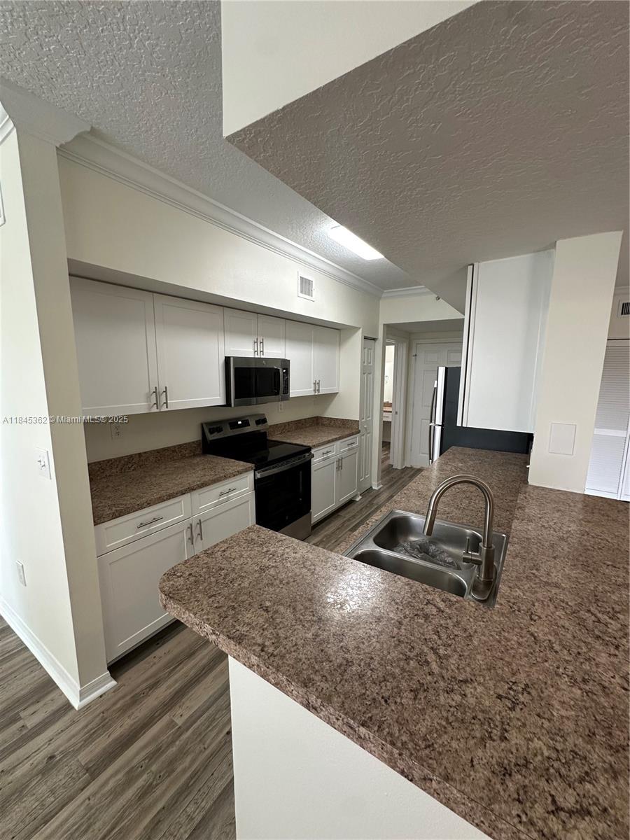 MARQUESA CONDO - Residential Lease
