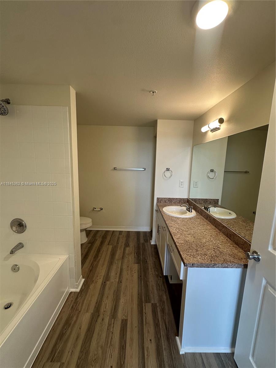 MARQUESA CONDO - Residential Lease
