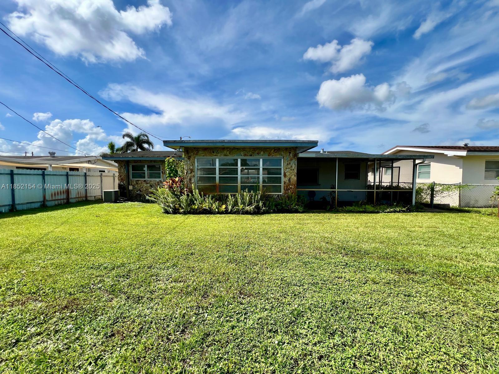 BOULEVARD HEIGHTS SECTION - Residential