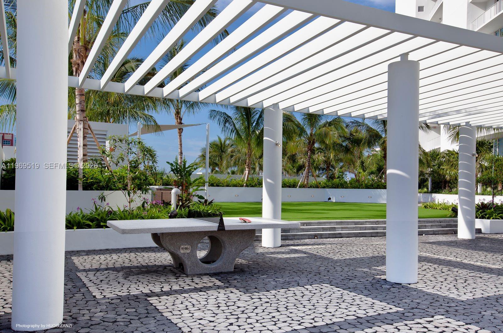 PARAMOUNT BAY CONDO - Residential