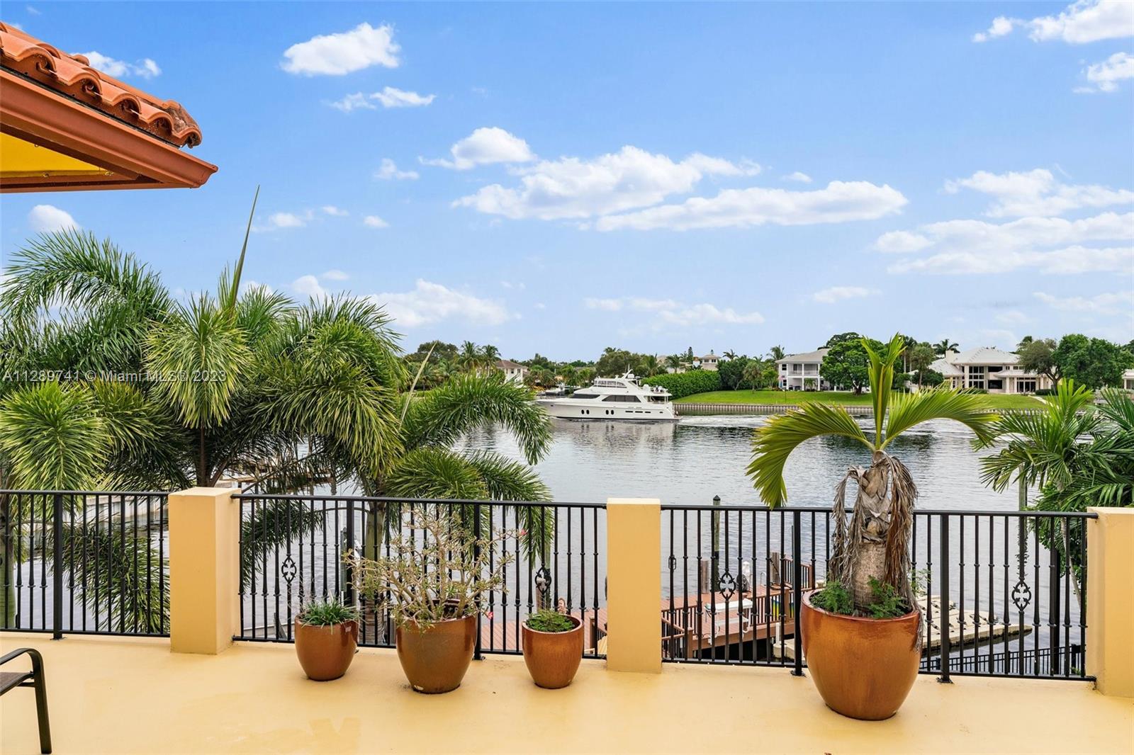 INTRACOASTAL PARK - Residential
