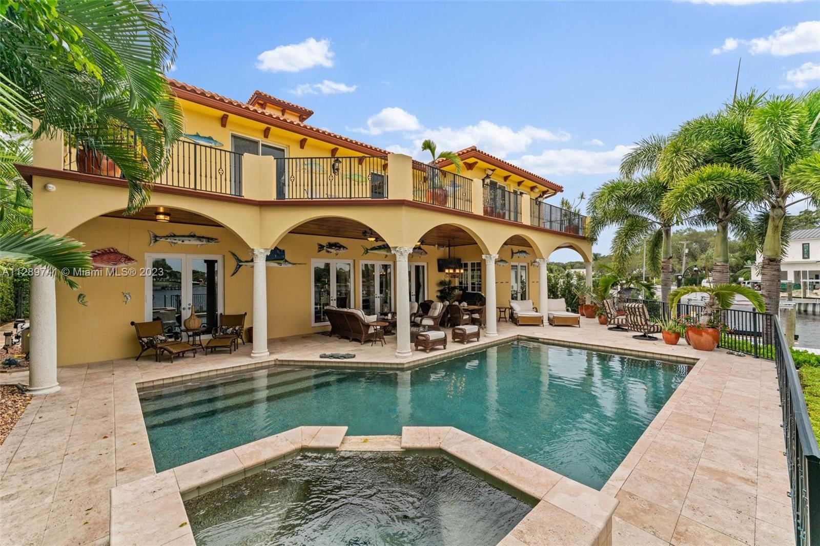 INTRACOASTAL PARK - Residential