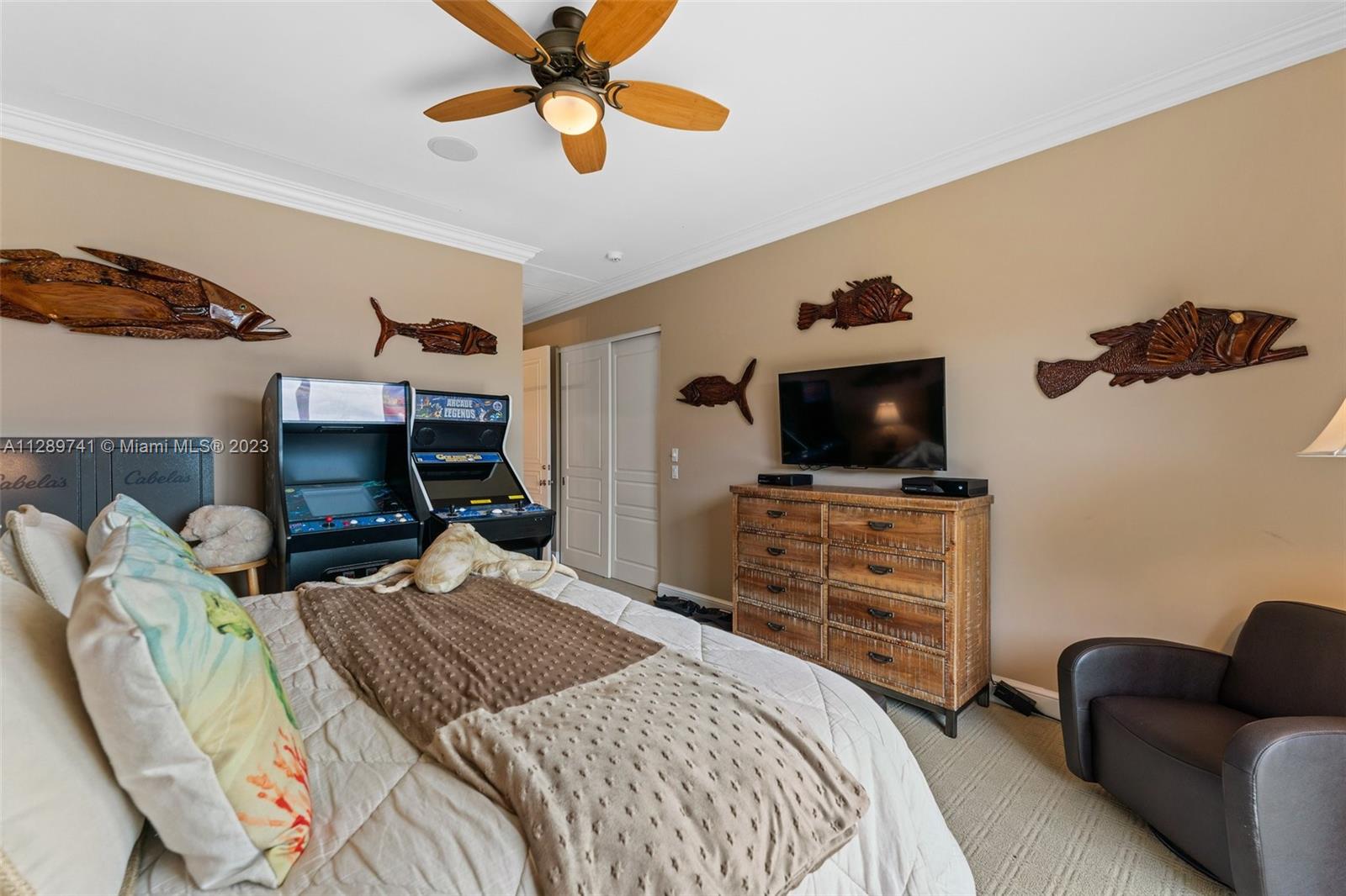 INTRACOASTAL PARK - Residential