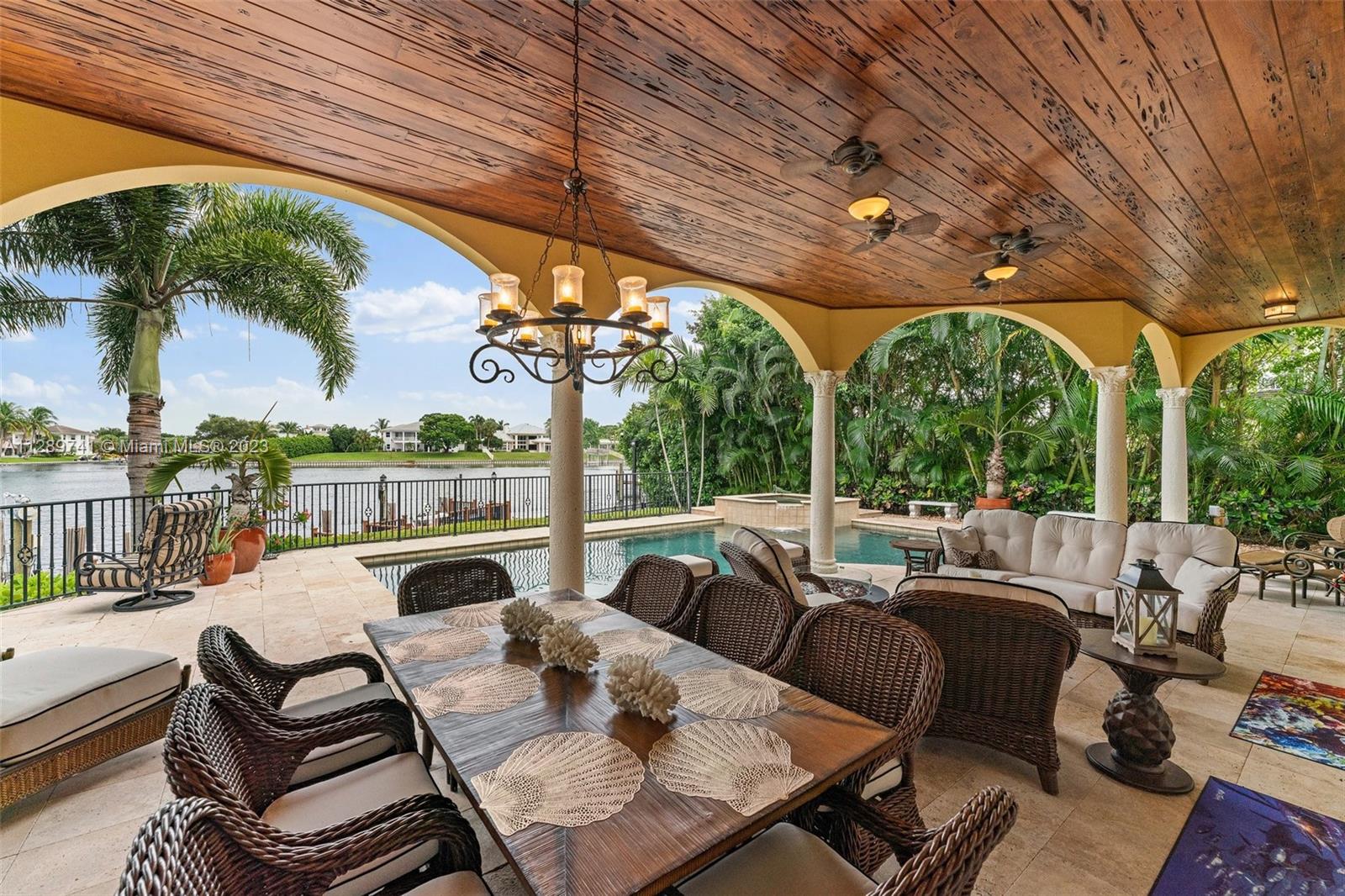 INTRACOASTAL PARK - Residential