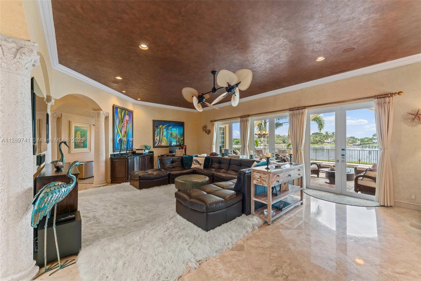 INTRACOASTAL PARK - Residential