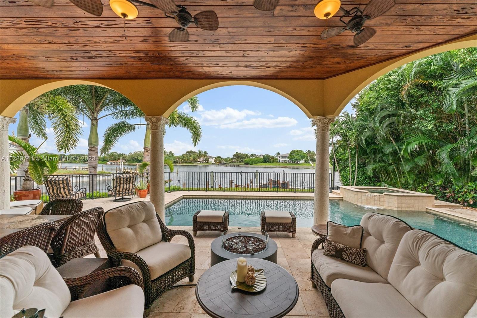 INTRACOASTAL PARK - Residential