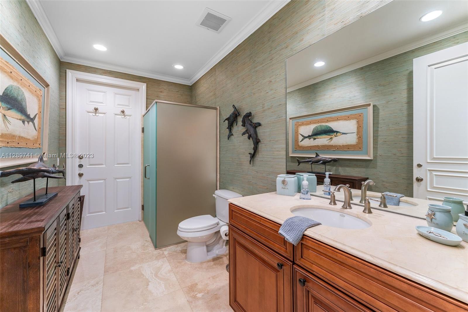 INTRACOASTAL PARK - Residential