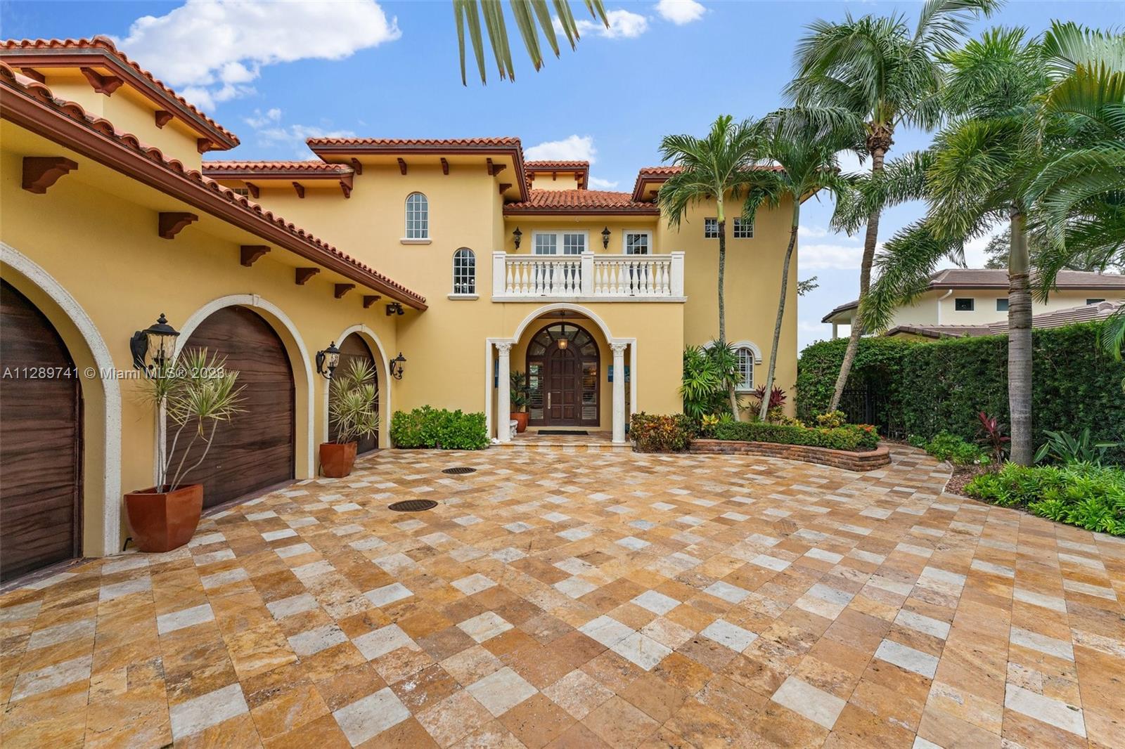 INTRACOASTAL PARK - Residential