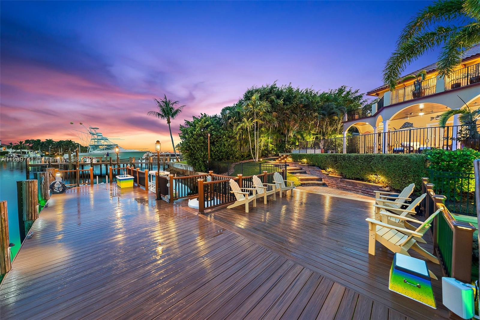 INTRACOASTAL PARK - Residential