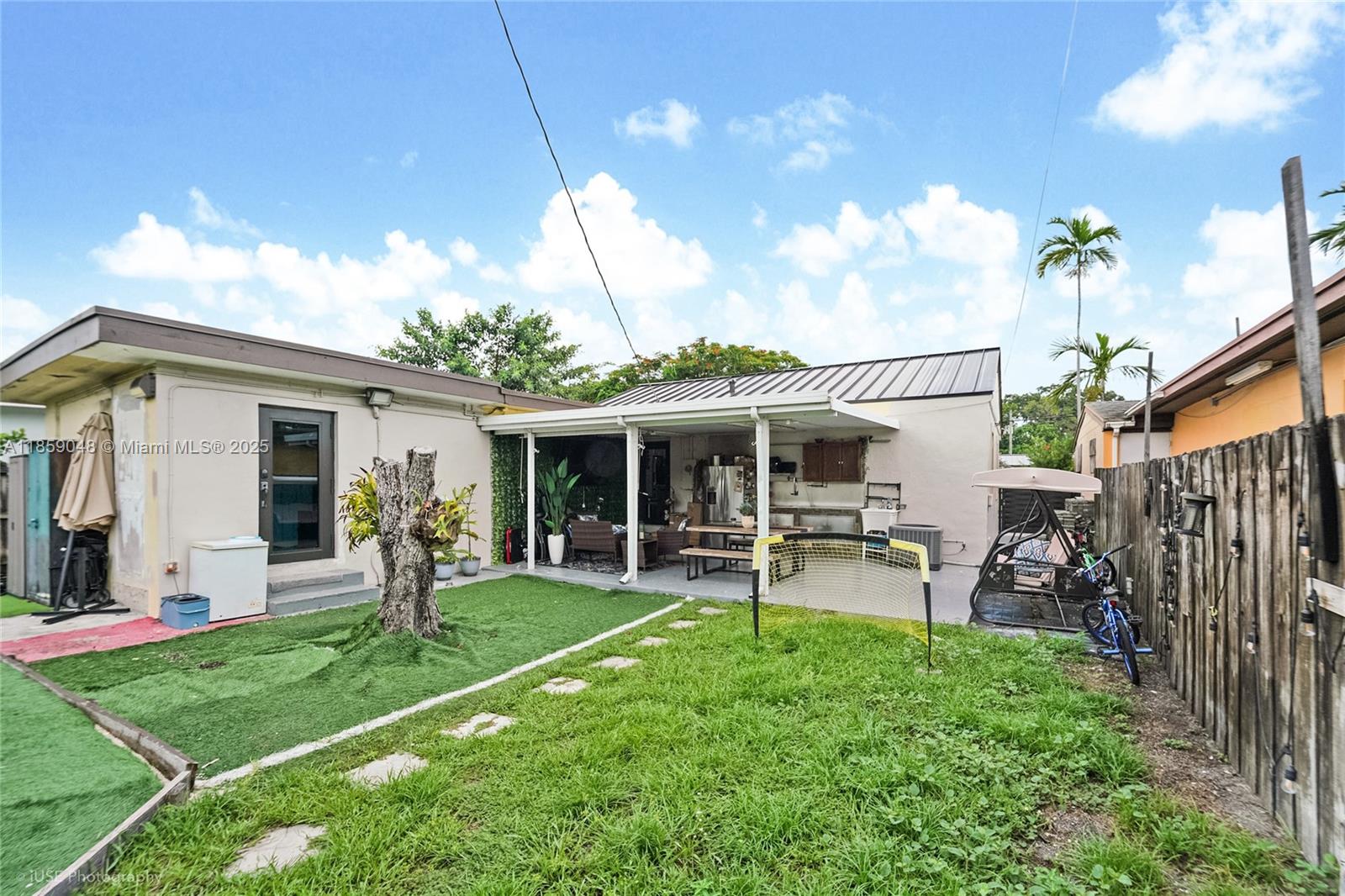 TRAIL GRANADA ADDN - Residential