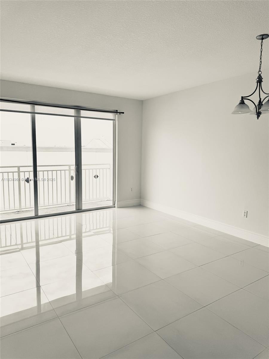 7275 SW 90th St C413