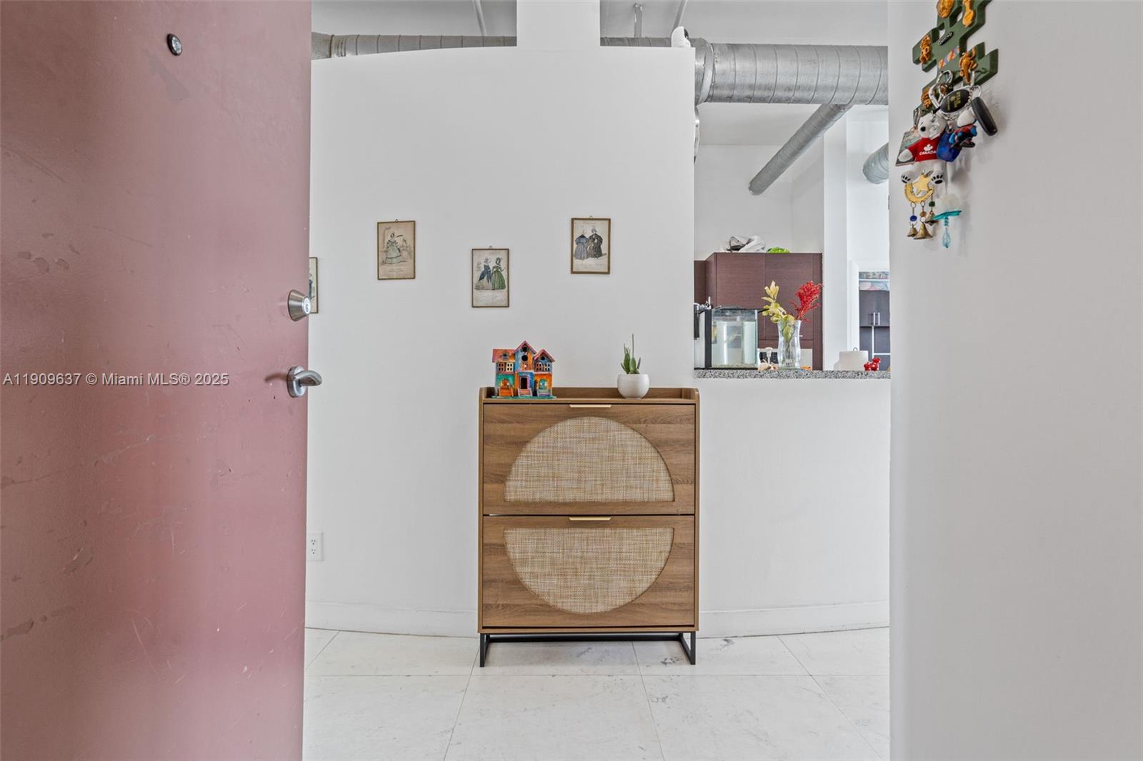 UPTOWN MARINA LOFTS CONDO - Residential