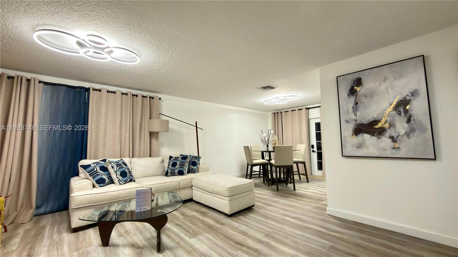 LAKESIDE SOUTH - Residential Lease