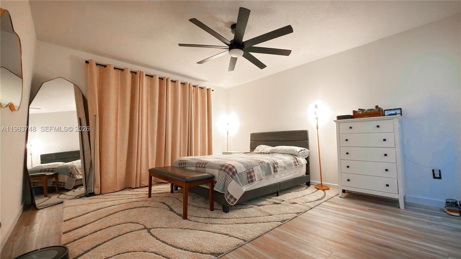 LAKESIDE SOUTH - Residential Lease