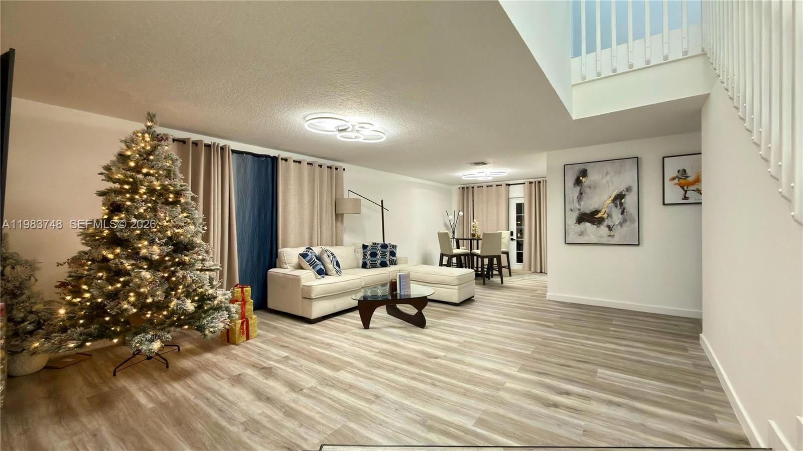 LAKESIDE SOUTH - Residential Lease