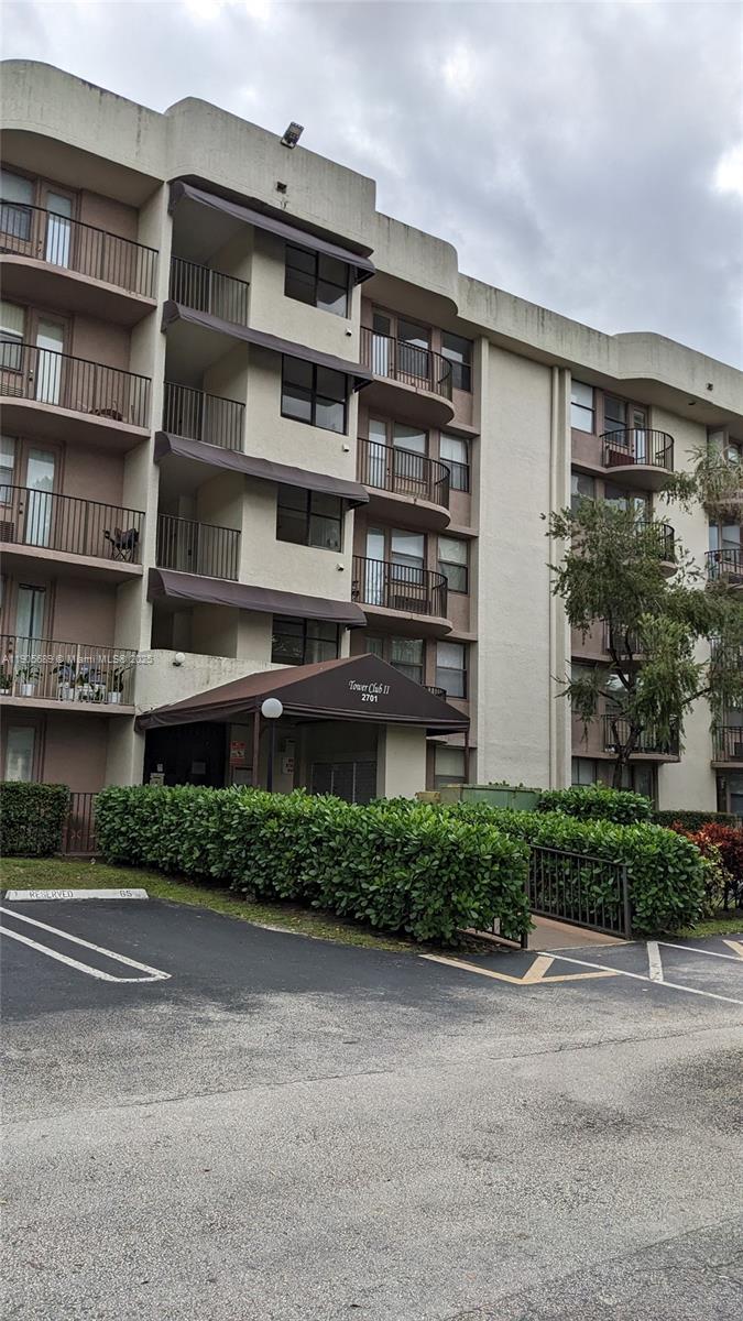 CORAL SPRINGS TOWER CLUB - Residential Lease