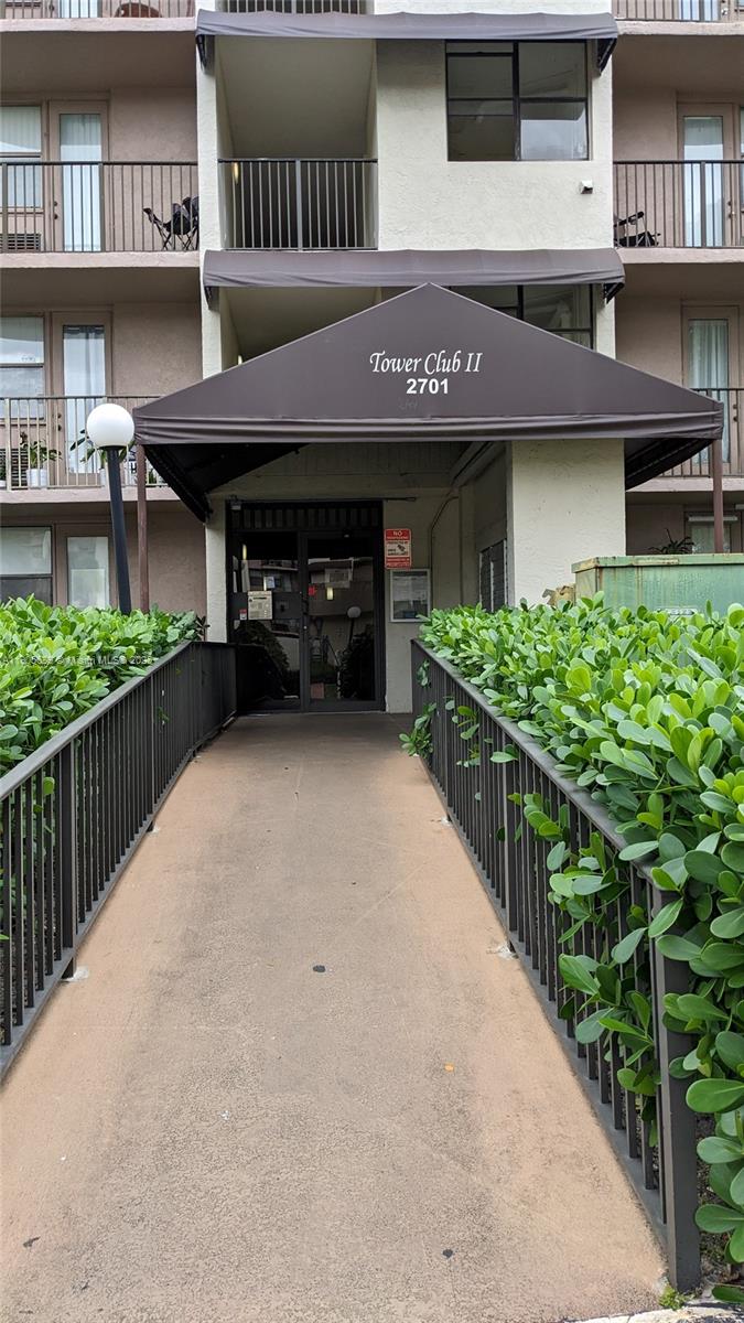 CORAL SPRINGS TOWER CLUB - Residential Lease