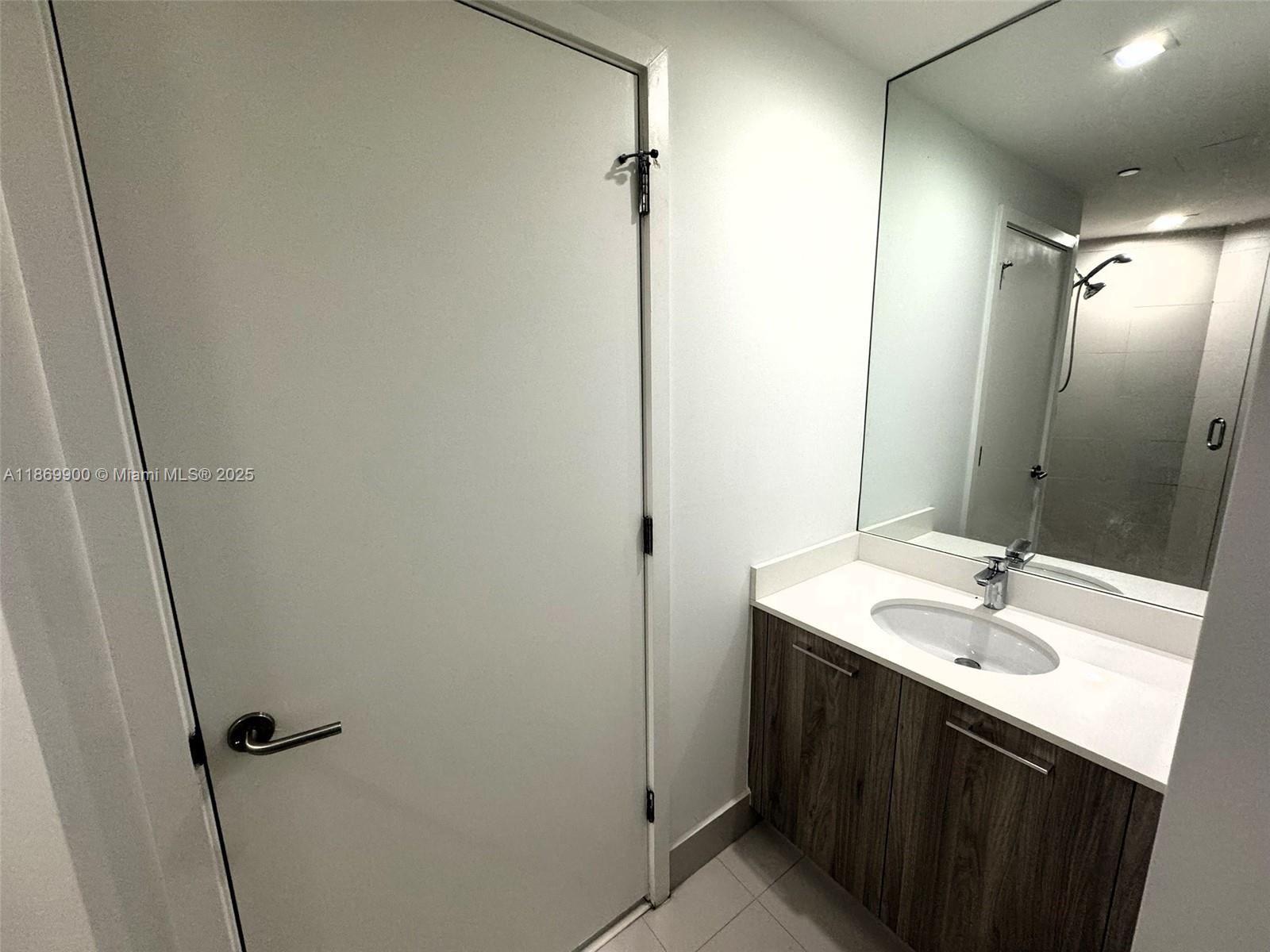 PARAISO BAYVIEWS CONDO - Residential